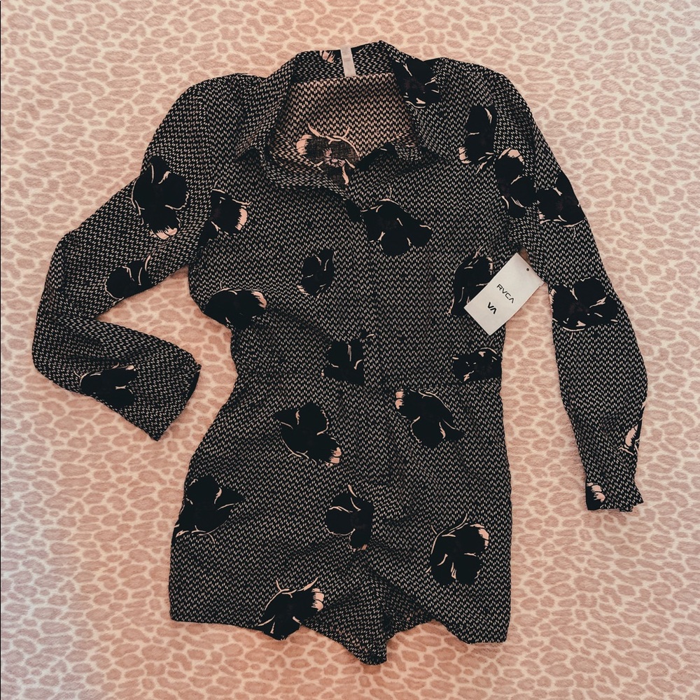 RVCA Island Life Floral Romper, sold out, sz S